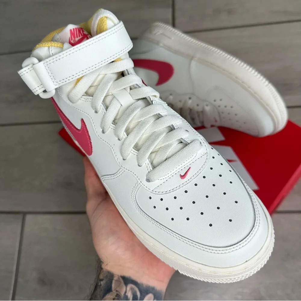 NIKE AIR FORCE 1 MID CREAM - Picture 2 of 4